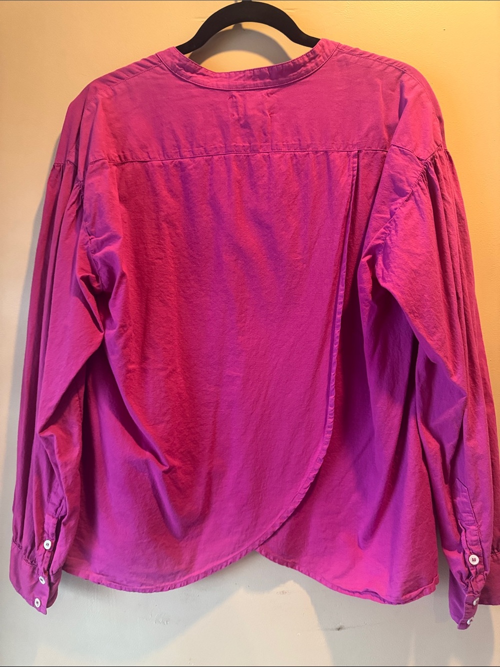 XiRENA Bright Pink Split-Neck Long Sleeve Tunic with “Open” flap back - Picture 4 of 7
